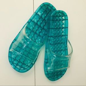 NWT Urban Outfitters Spa Sandals Massage Ball Sole